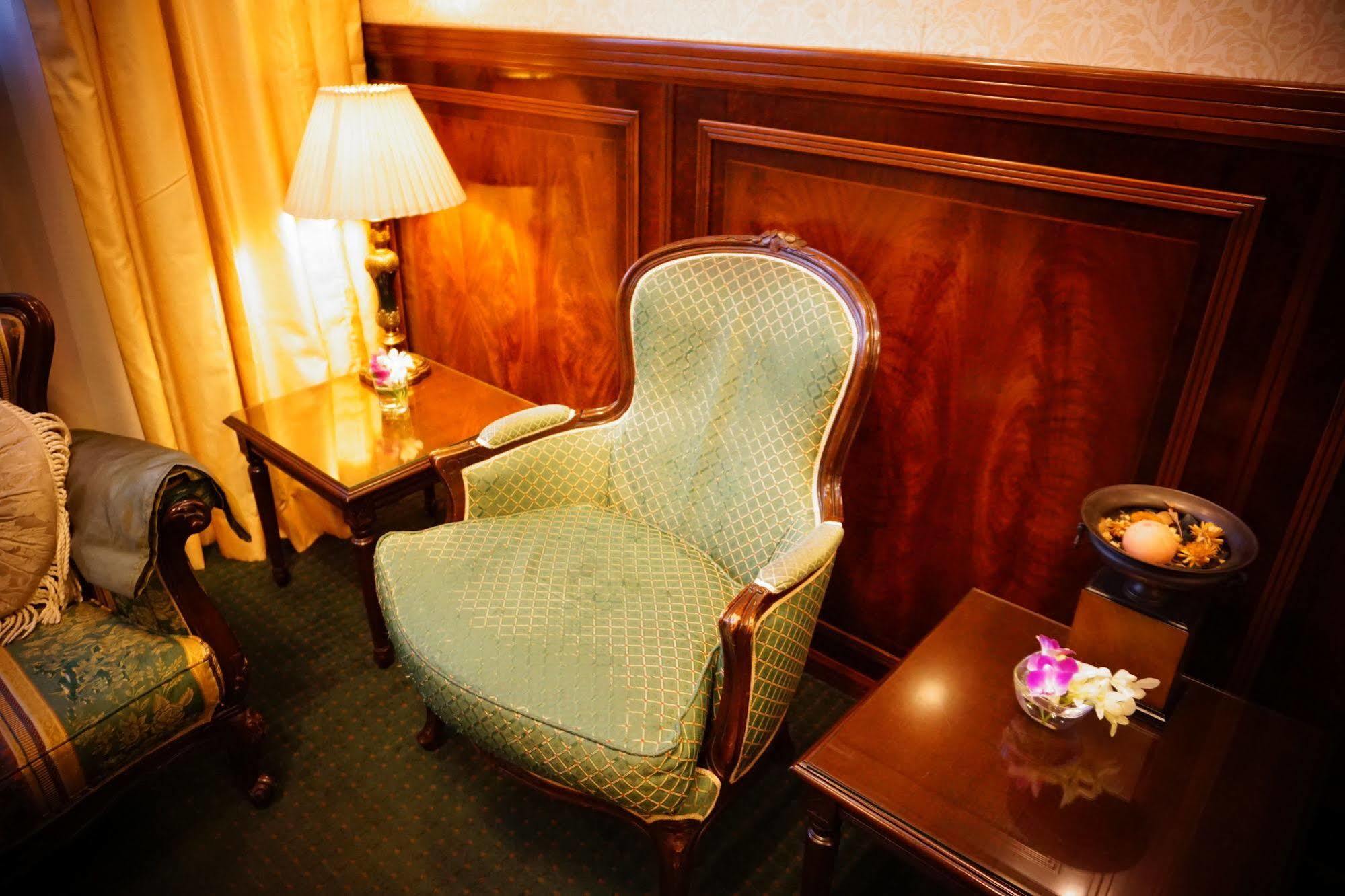 Dukes Hotel Nakasu Fukuoka  Extérieur photo